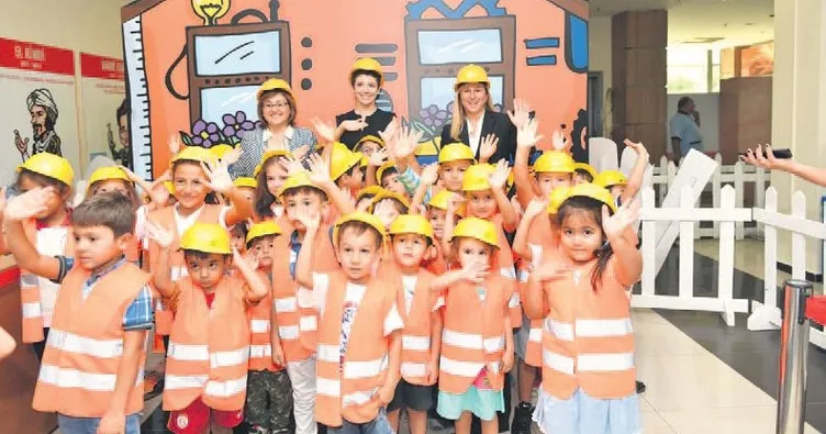 3-6 yaş grubu küçük mühendisler iş başında