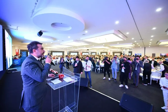 hakan-han-ozcan-millet-iradesi-uzerinde-bir-guc-tanimayanlardaniz-1712255994253.jpeg Hakan Han Özcan: Millet iradesi üzerinde bir güç tanımayanlardanız