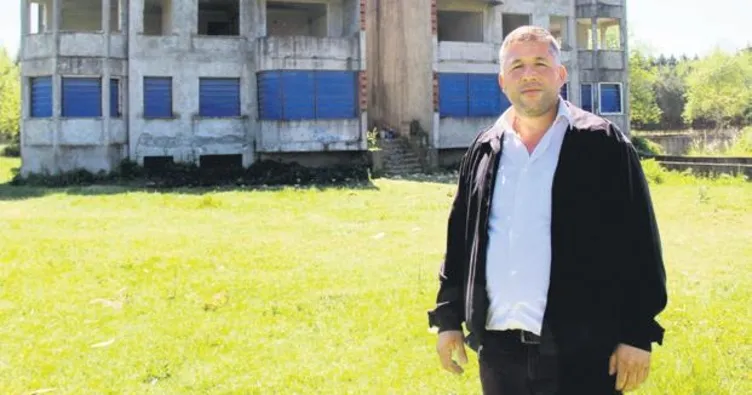 Muhtar dediğin böyle olmalı