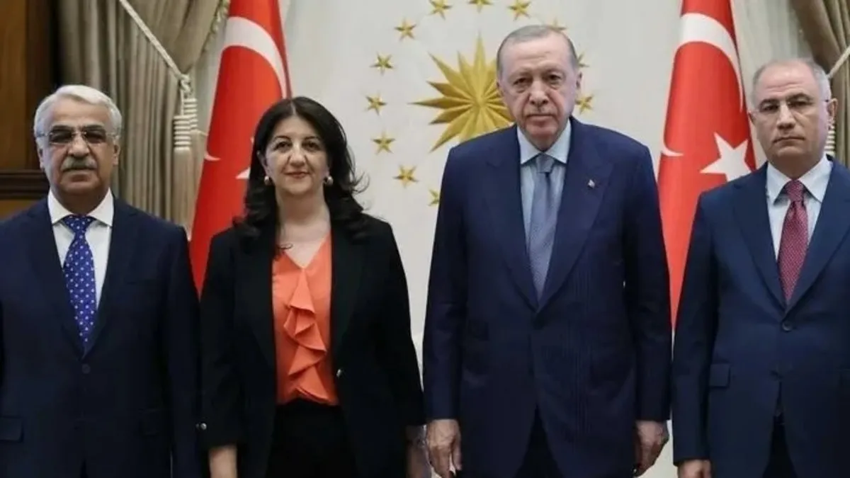 Başkan Erdoğan yarın DEM heyetini kabul edecek Başkan Erdoğan yarın DEM heyetini kabul edecek