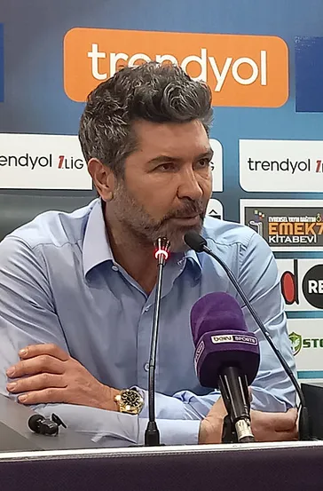 Sakaryaspor’da Hakan Kutlu dönemi bitti!