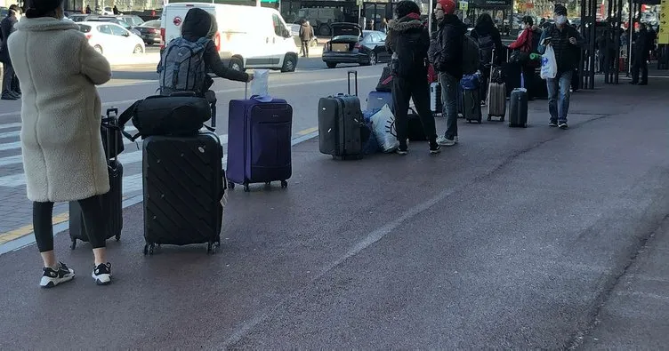 İtalya’dan 213 öğrenci Türkiye’ye doğru yola çıktı