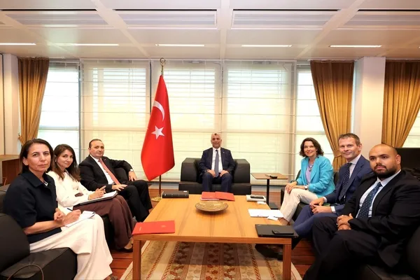 bakan-bolattan-brukselde-abye-kritik-mesaj-turkiyenin-stratejik-rolunu-goz-ardi-etmeyin-1784210841410.jpg