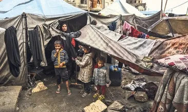 Gazzelilerin çilesi bitmiyor: Kan ağlıyoruz