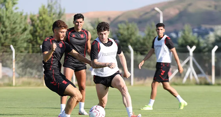 Sivasspor’da yeni sezon mesaisi başladı!