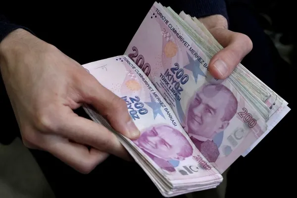 son-dakika-baskan-erdogan-duyurmustu-emekli-maaslarinda-yeni-gelisme-tbmmye-sunuldu-1641319828452.jpg