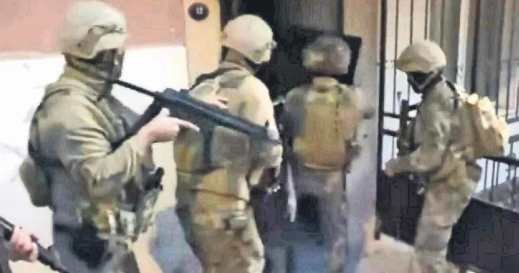 FETÖ’ye ağır darbe