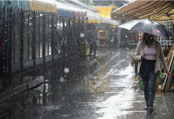 son-dakika-hava-durumu-uyarisi-meteorolojiden-istanbul-icin-kritik-uyari-o-tarihlerde-semsiyesiz-cikmayin-tam-1770186656081.jpg (593×407)