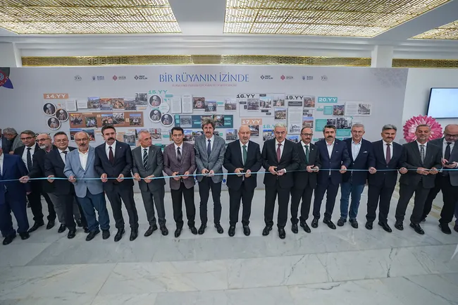 vakif-katilim-bursanin-vakif-mirasini-gelecege-tasiyor-1789747077233.jpg