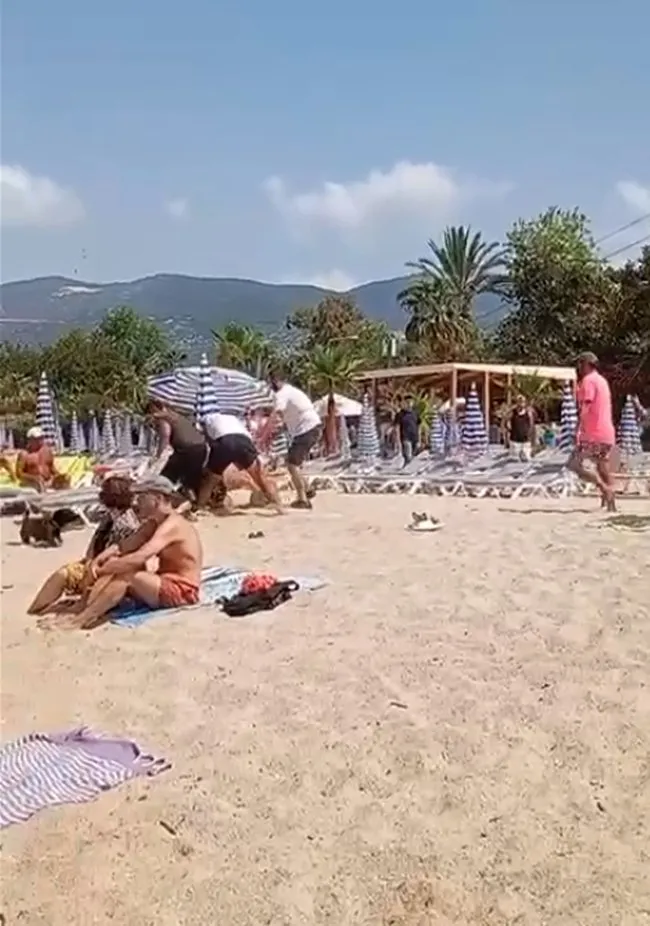 Turistin Darbedildiği Anlar