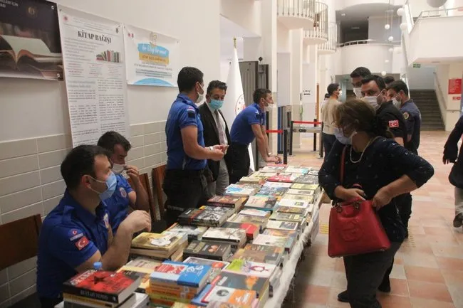 Bir Kitap Bir Umut kampanyası başlatıldı