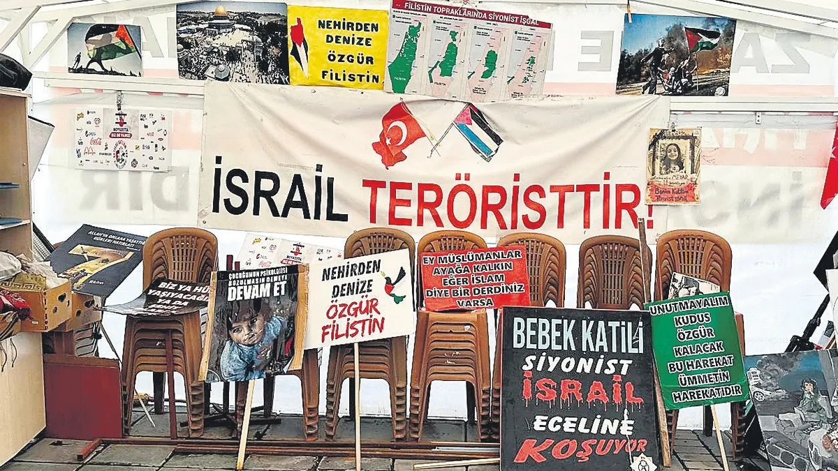 Gazze için 45 haftadır kesintisiz nöbet