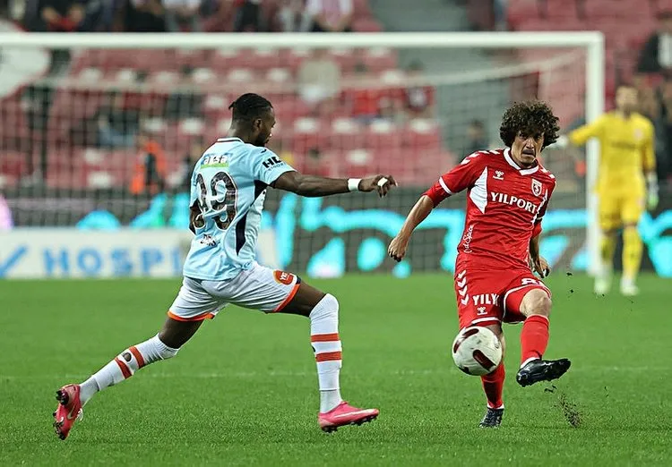 samsunspor-basaksaehir-macinda-kazanan-yok-1698012232979.jpg
