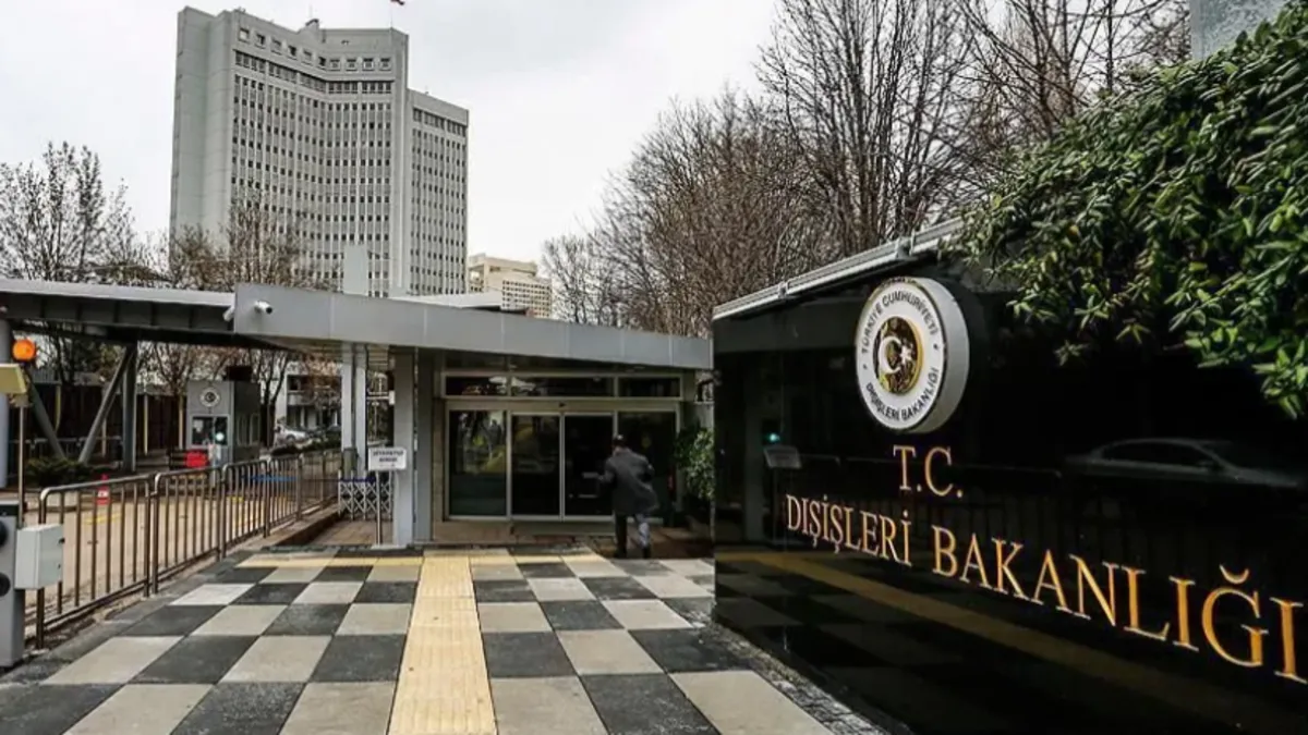 Dışişleri Bakanlığı, Azerbaycan'ın bağımsızlığını yeniden kazanmasının 35. yılını kutladı
