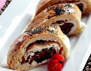 Ekmek Hamurunda Sebzeli Tavuk