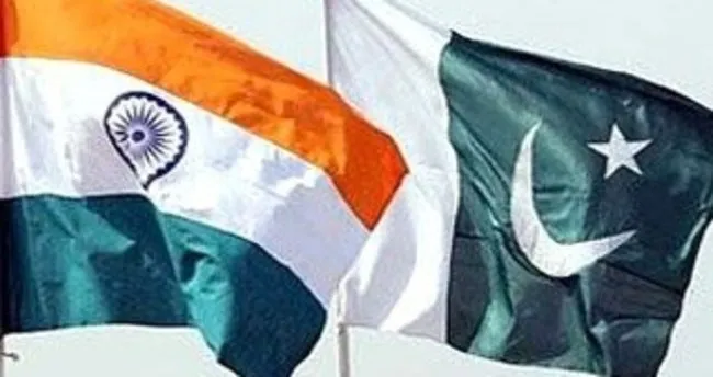 Pakistan, Hindistan’daki 6 diplomatını geri çekti!