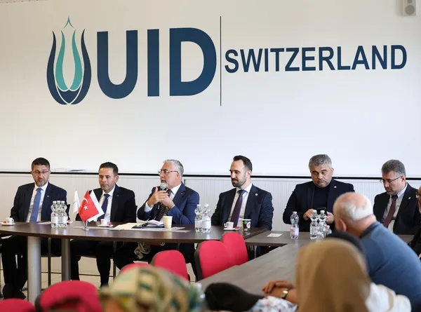 bakan-isikhan-duyurdu-gurbetcilerin-calisma-basvurulari-icin-yeni-duzenleme-yolda-1780391022391.jpg