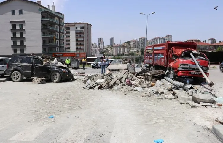 Ankara'da feci kaza! Ortalık savaş alanına döndü! Görgü tanıklarından korkunç sözler...