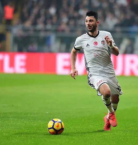 Türkiye'den Avrupa'ya transfer olması beklenen 11 futbolcu