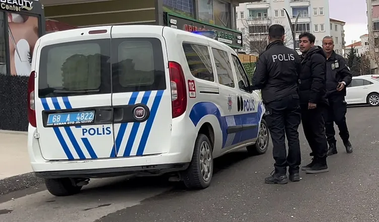 Aile içi çıkan tartışma karakolda bitti… Polisler neye uğradığını şaşırdı: Beni döv, döv…