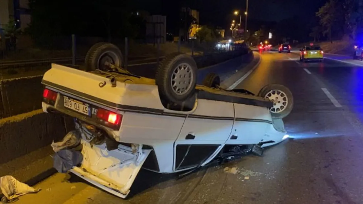 Kartal’da kontrolden çıkan otomobil takla attı: 2 yaralı Kartal’da kontrolden çıkan otomobil takla attı: 2 yaralı