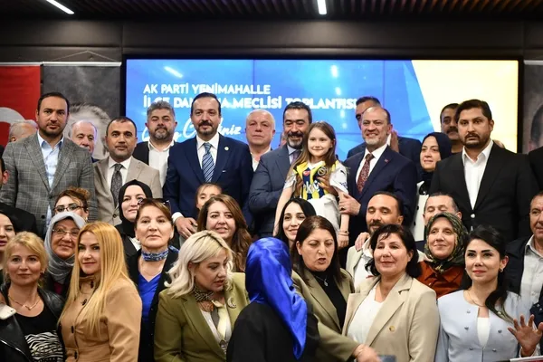 ak-parti-yenimahallede-danisma-meclisi-toplantisi-gundemde-hizmet-ekonomi-ve-turk-dunyasi-vizyonu-vardi-1745996512524.jpeg