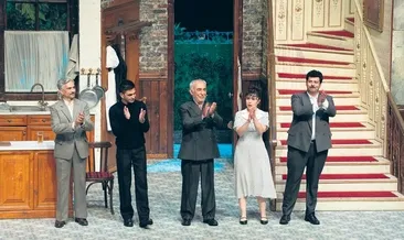 Usta sanatçı sahneye veda etti