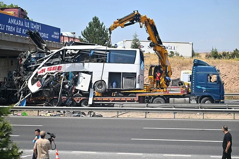 SON DAKİKA! Ankara Polatlı'da kaza yapan otobüste neden o sistem yoktu? | Yüksel Aytuğ yazdı