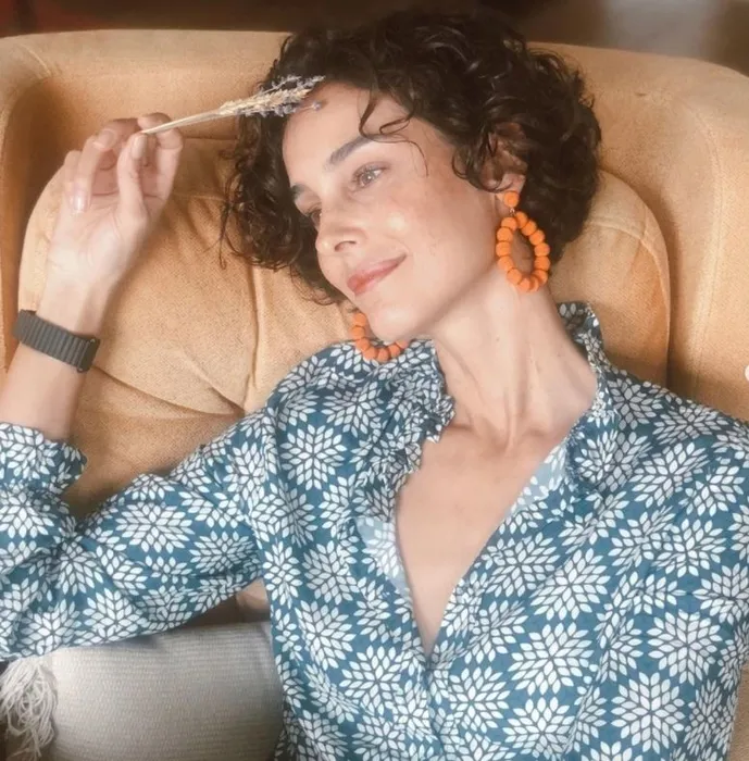 Aslantuğların müstakbel gelini hayran bıraktı! Arzum Onan ile Mehmet Aslantuğ’un oğlu Can Aslantuğ’un sevgilisine bakın...