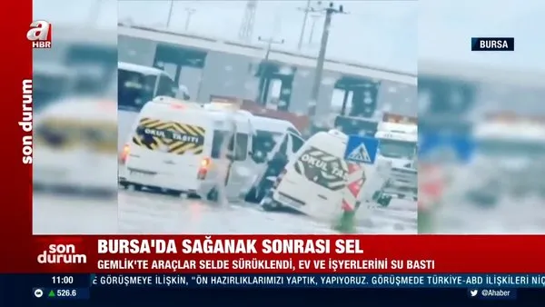 Bursa'da sağanak yağış sonrası sel! Gemlik'te selde sürüklenen araçlar kamerada...
