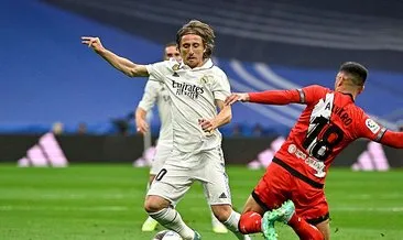 Real Madrid, Luka Modric’in sözleşmesini 2024 yılına kadar uzattı