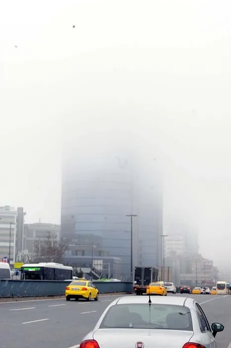 İstanbul güne sisli başladı!