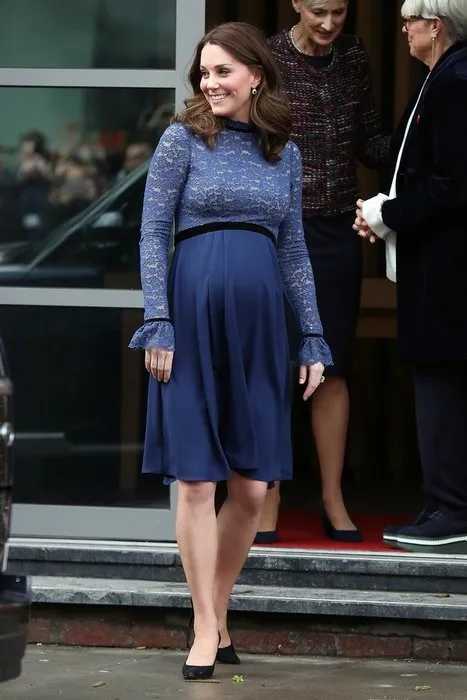 Kate Middleton doğuma gitt