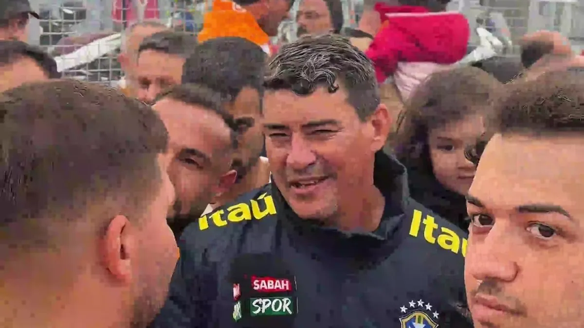 Galatasaray'ın eski oyuncusu Capone şampiyonlu kutlamasında
