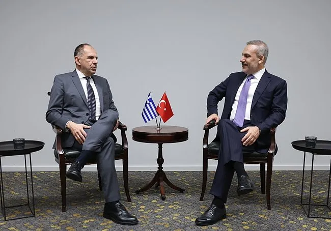 Bakan Fidan, Yunan mevkidaşı ile görüştü