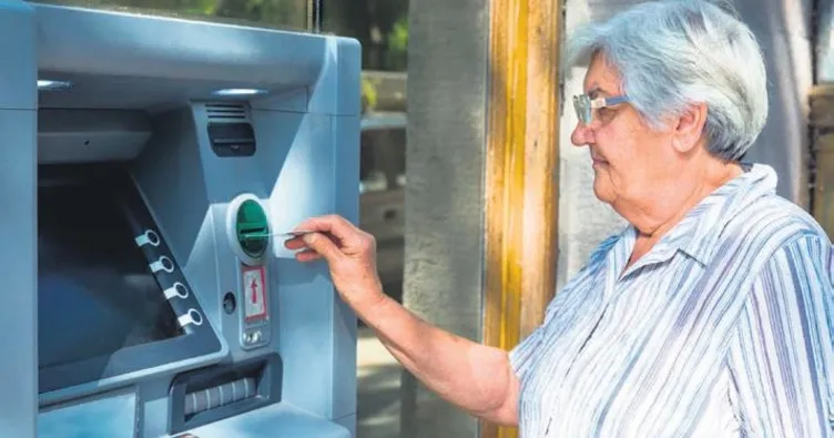 Torunu işe giren dedenin aylığı kesilmez