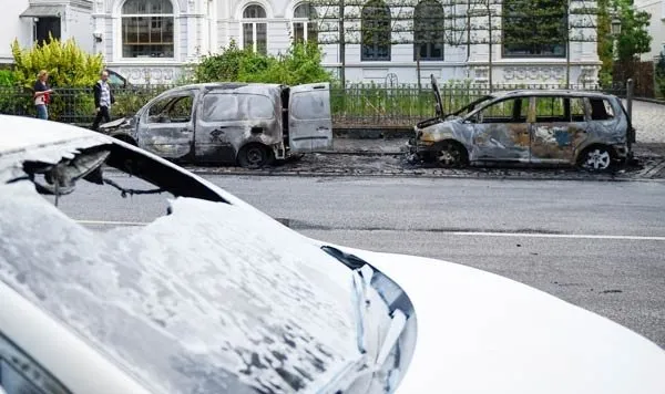 G20 zirvesi duman altında başlıyor! Almanya’da polis ve göstericiler çatışıyor