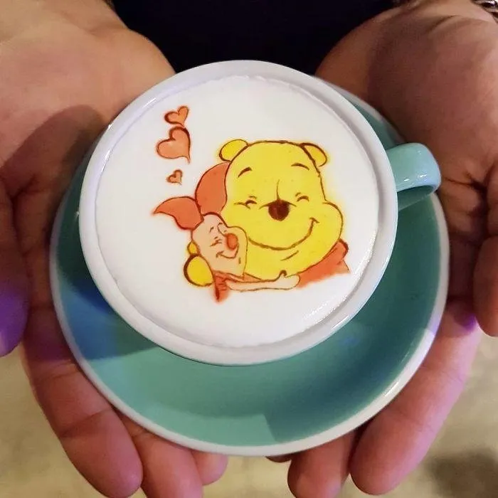 Kahve fincanında sanat