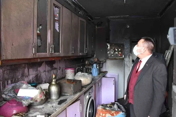Başkan Beyoğlu’ndan evi yanan aileye destek ziyareti