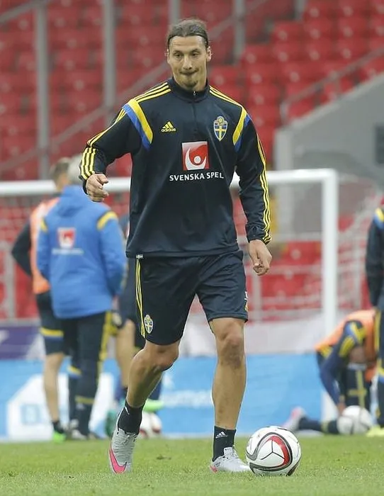 İbrahimovic’in menajerinden Fenerbahçe ve Galatasaray itirafı
