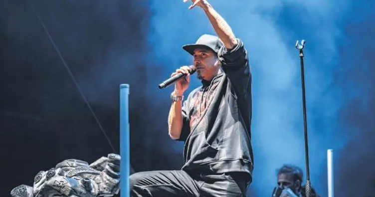 Yalanlarınızdan bıktık