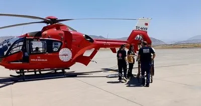 Ambulans helikopter Cizreli hasta kadın için havalandı #sirnak