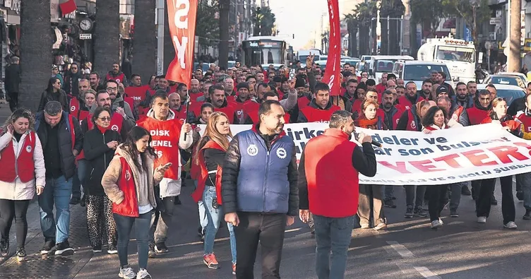 Çıplak ayak eylemi hayatı durduracak