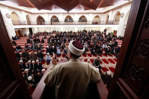 Kandil ne zaman? Regaib Kandilinde neler yapmalı? İşte 2018 kandil tarihleri ve yarın Regaip Kandilinde yapılması gerekenler...