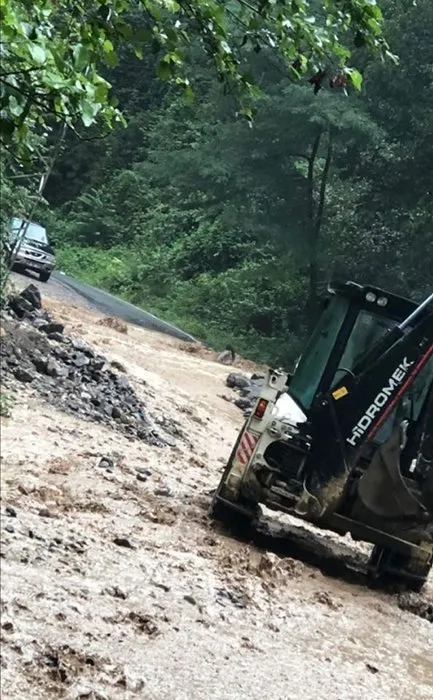 Son dakika: Giresun'da sel felaketi! Önüne kattığı her şeyi götürdü...