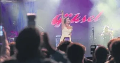 Göksel’in sesinden Yeşilçam şarkıları