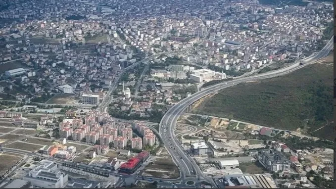 Nüfusu ile 57 ili geride bıraktı: İşte Türkiye’nin en kalabalık ilçeleri!