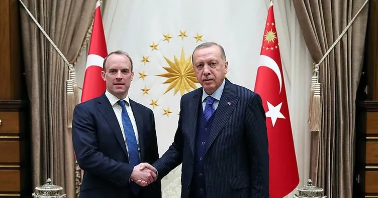 Başkan Erdoğan, Cumhurbaşkanlığı Külliyesi’nde İngiltere Dışişleri Bakanı Dominic Raab’ı kabul etti