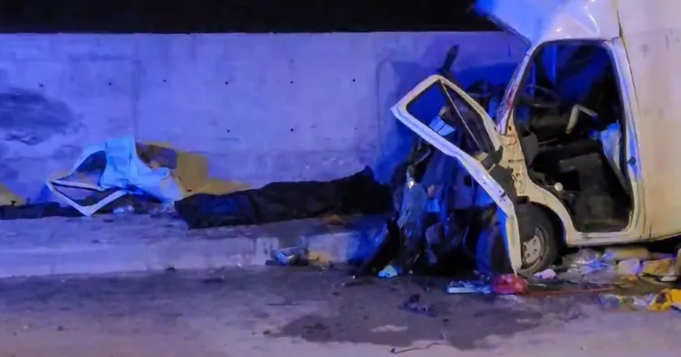 Minibüs duvara çarptı: 1 ölü 7 yaralı