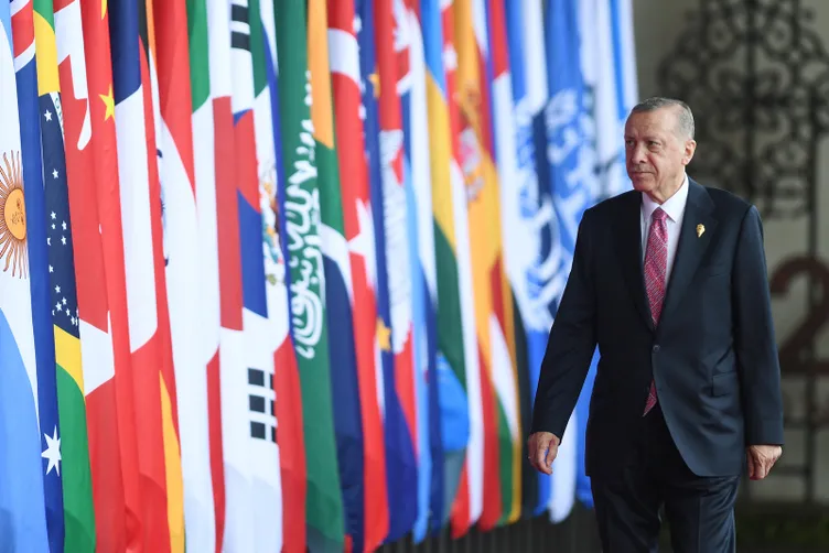 Son dakika | Başkan Recep Tayyip Erdoğan'dan flaş açıklamalar: Haziran'da sil baştan...